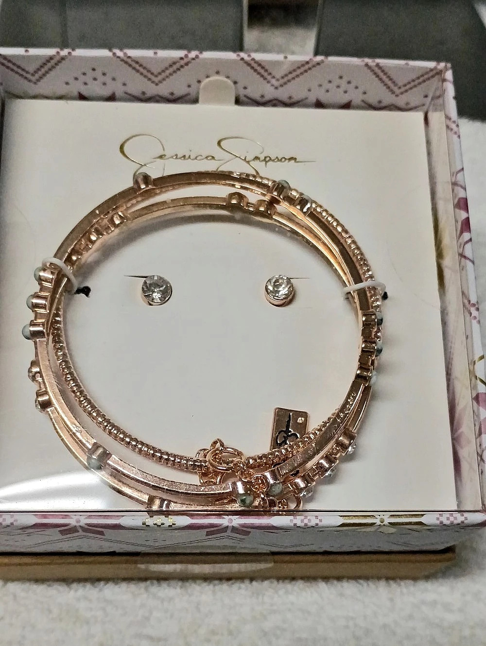 Jessica Simpson Bracelet & Earrings Set